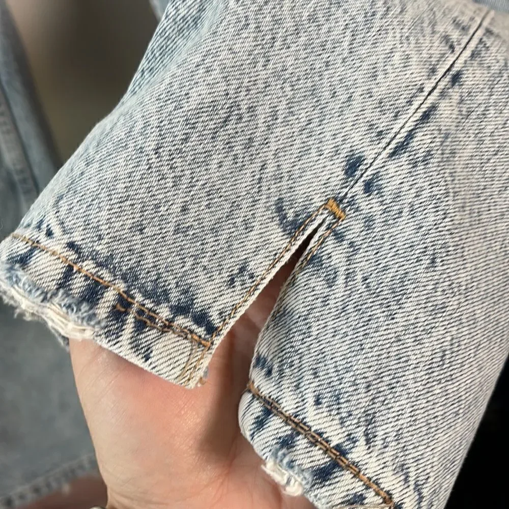 EUC “We The Free” Free People Destroyed Medium Acid Straight Leg Jeans Size  28 - Picture 6 of 13